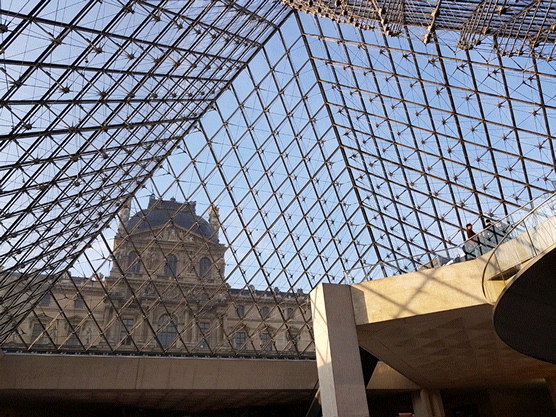 Une visite du Louvre offerte par l'Afc aux apprenants de ses cours de Français Langue étrangère (FLE)